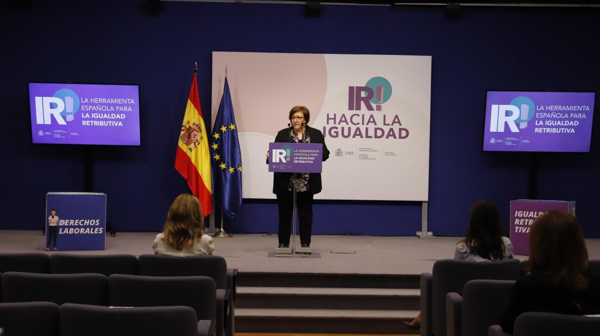 Mari Cruz Vicente participa en la presentación de la herramienta española de igualdad retributiva.